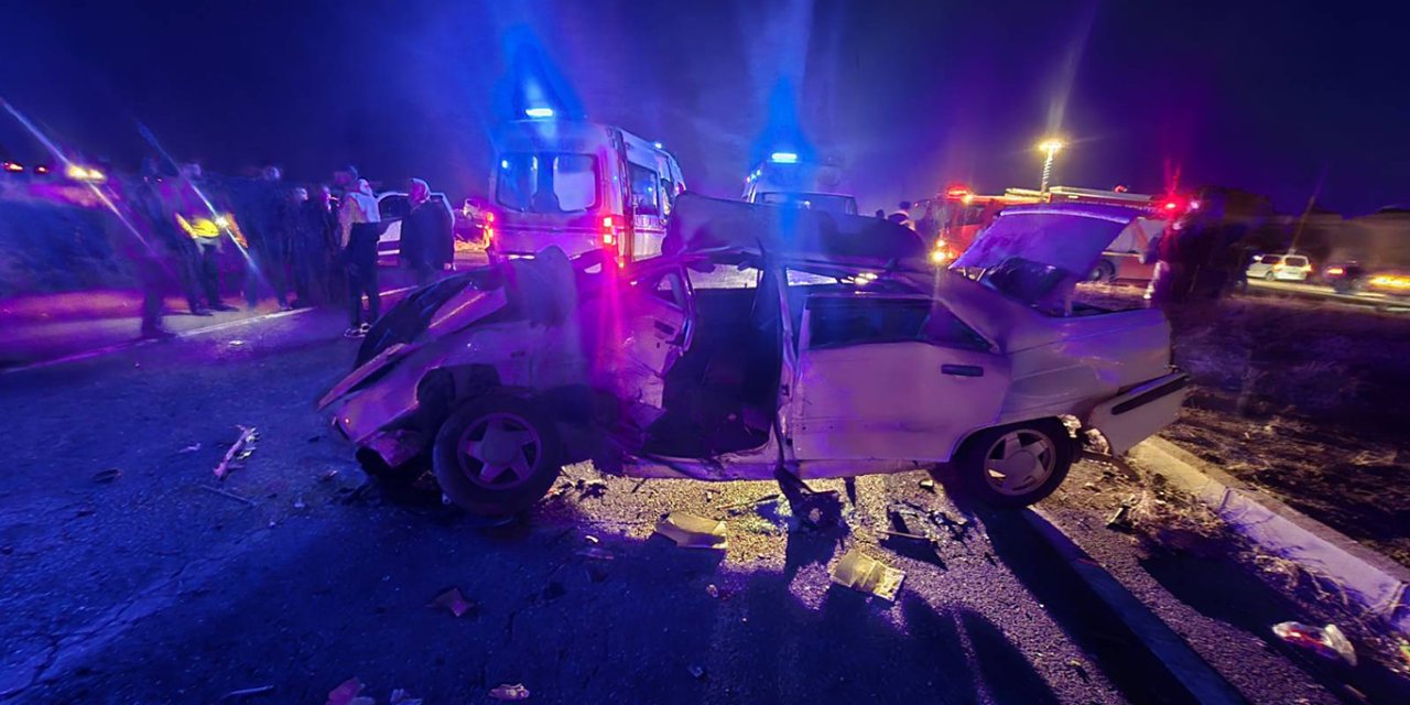 Diyarbakır'da trafik kazası: 2'si ağır 3 yaralı