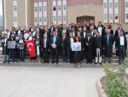 Manisalı avukatlar müdahaleyi kınadı