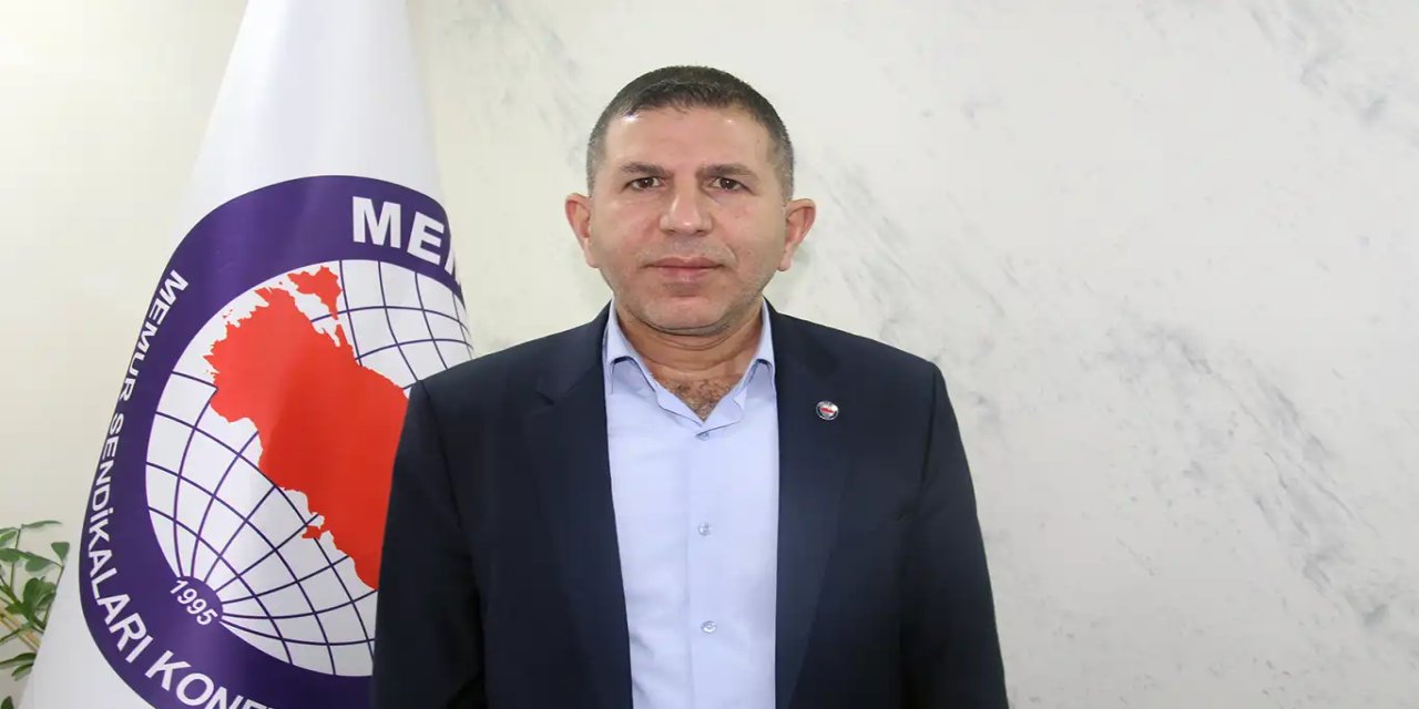 Eğitim Bir-Sen: Okullarda yılbaşı gibi değerlerimizle uyuşmayan etkinliklere müsaade edilmemeli