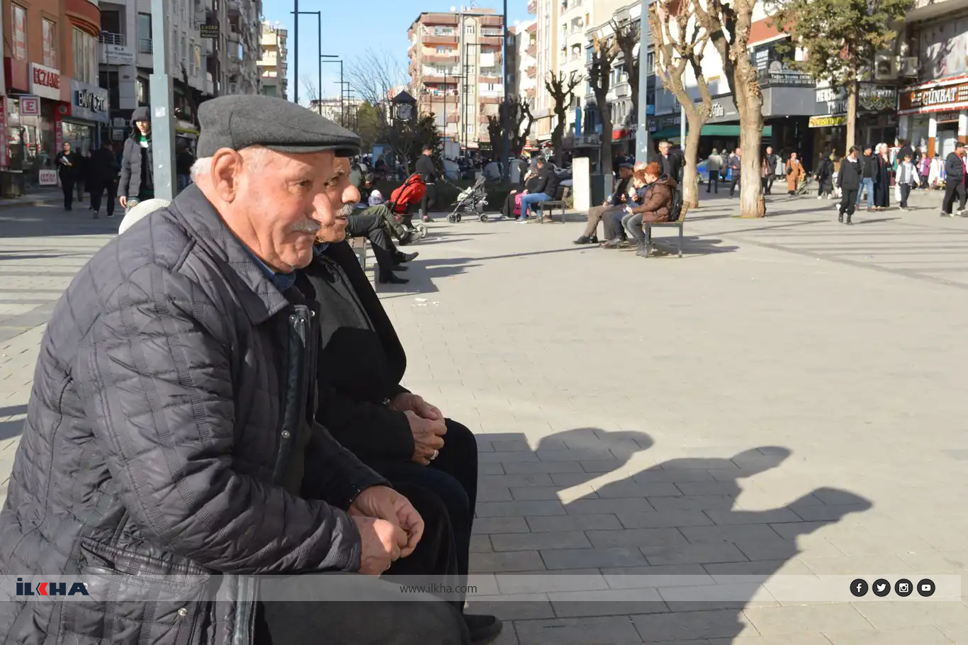 Emekliler zamdan şikâyetçi: Geçinemiyoruz, çözüm bekliyoruz