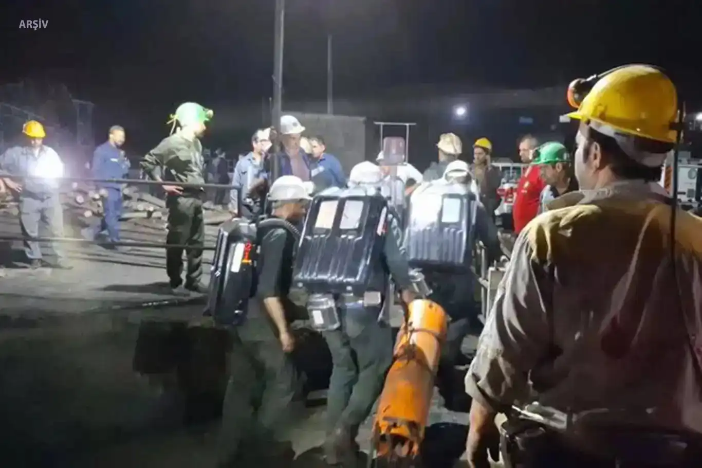 Li Bûrsayê di kana madenê de hilweşîn: 1 mirî