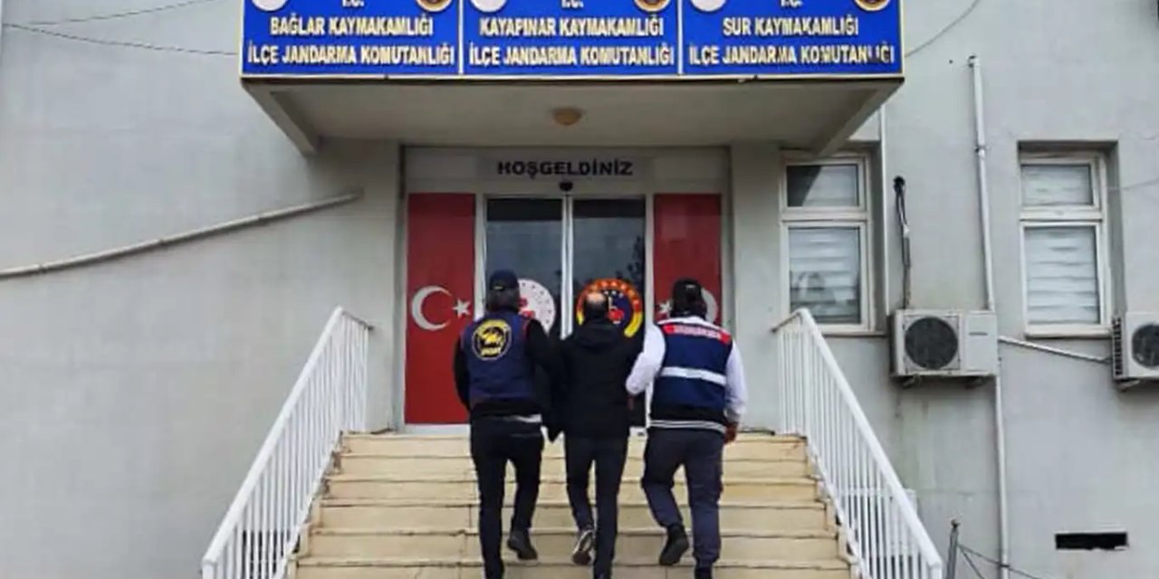 Diyarbakır'da uyuşturucu suçundan kesinleşmiş hapis cezası bulunan firari yakalandı