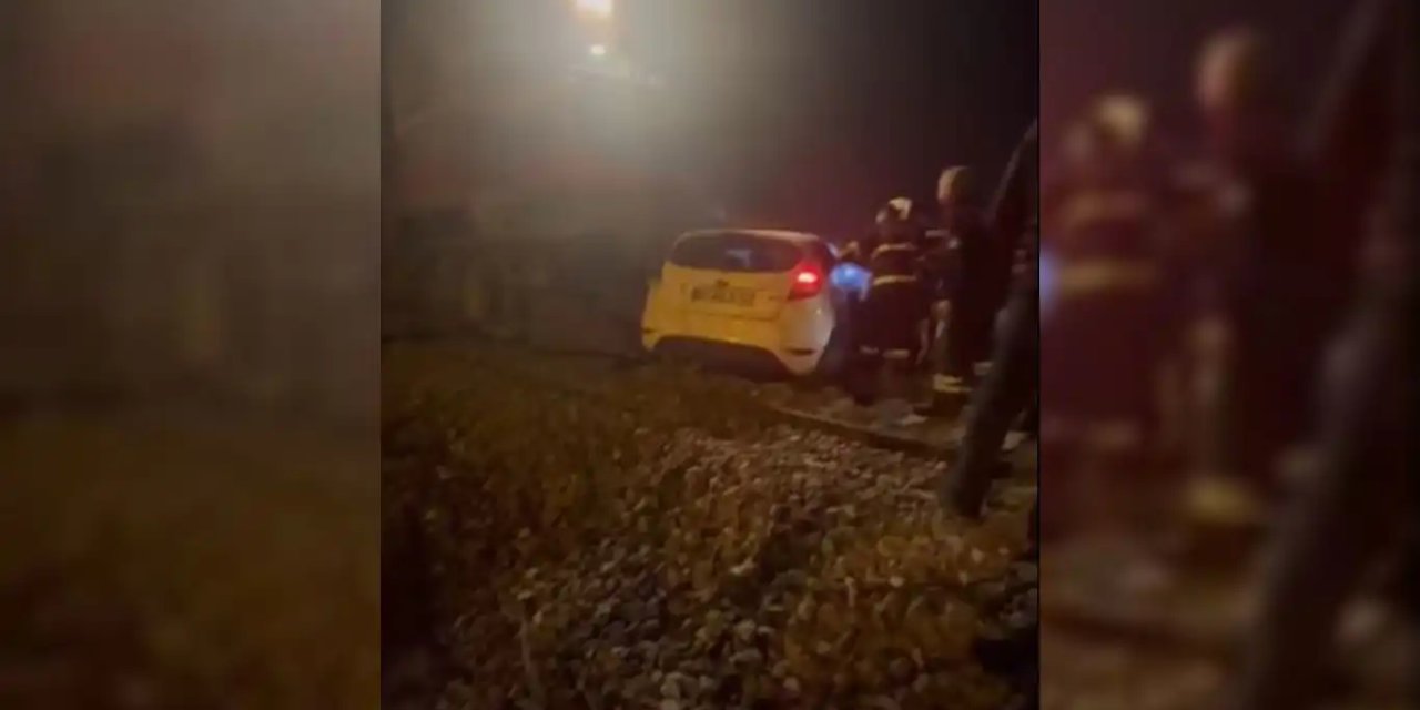 Diyarbakır'da Mahabad Bulvarı'ndaki hemzemin geçitte kaza: 1 ölü, 1 yaralı