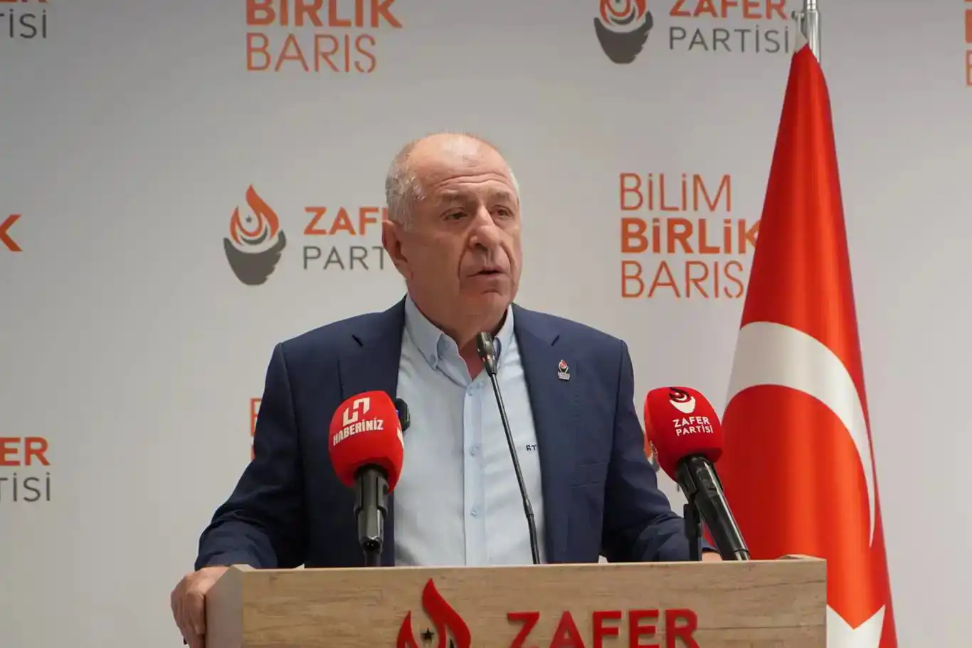 Umît Ozdagê nîjadperest hat girtin