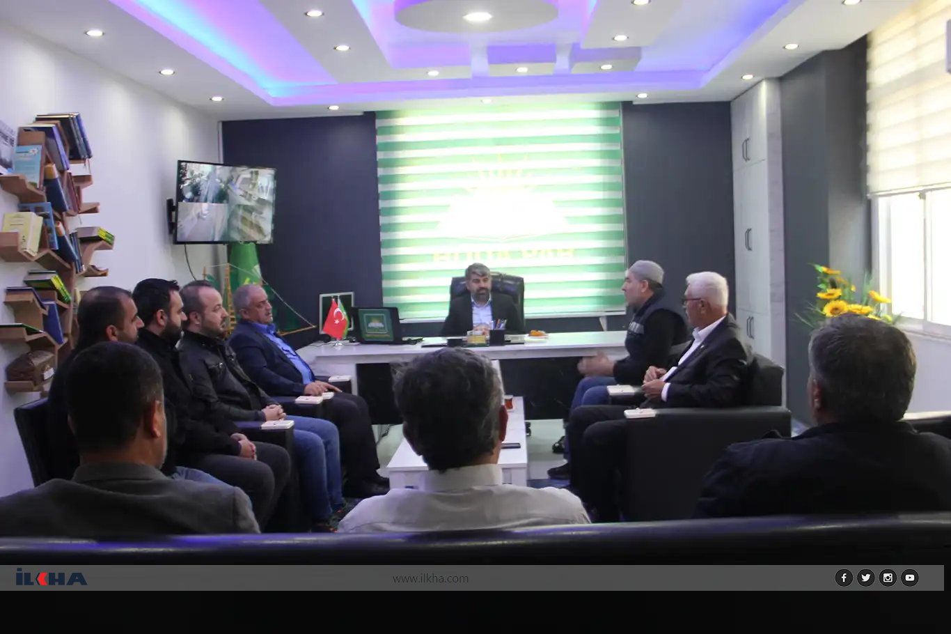 Parlamenterê  HUDA PARê Faruk Dînç li Mêrsînê bi welatîyan re hat cem hev