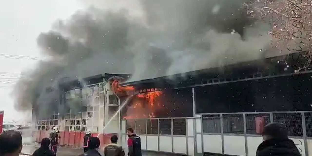Malatya Yeşilyurt Özsan Sanayi Sitesinde korkutan iş yangını