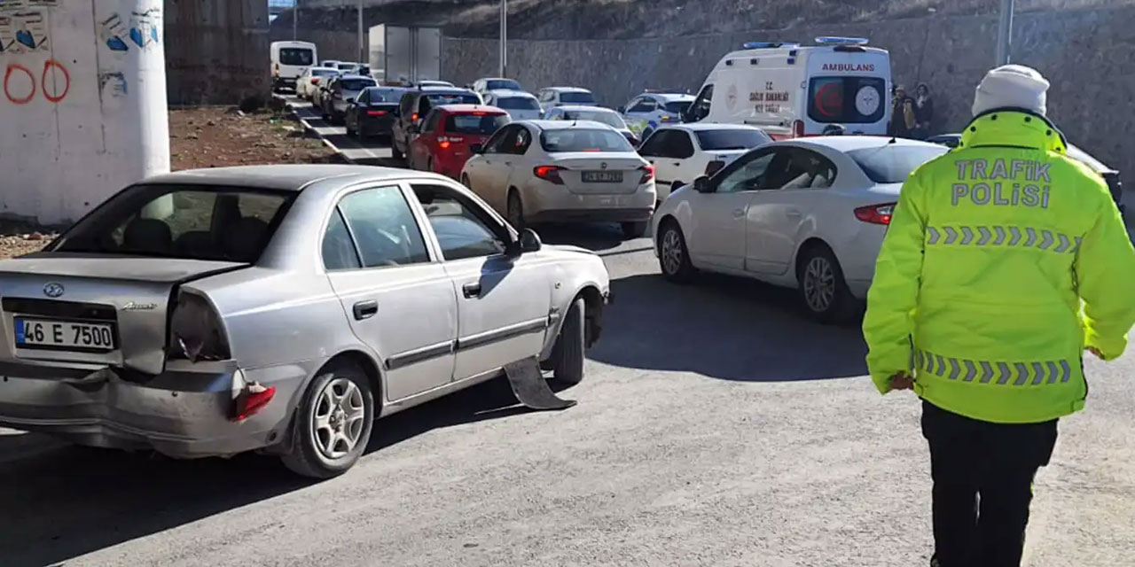 Urfa Maşuk Yolunda zincirleme kaza, 1 yaralı