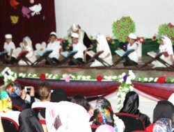 Minikler "Gelin bir olalım" dediler