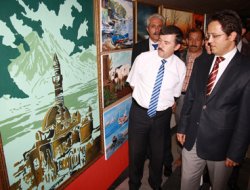 Ağrı Halk Eğitim Merkezi'nde yılsonu sergisi