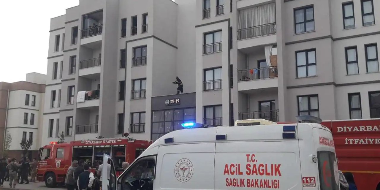 Diyarbakır'da TOKİ konutlarında yangın: 3'ü çocuk, 5 yaralı