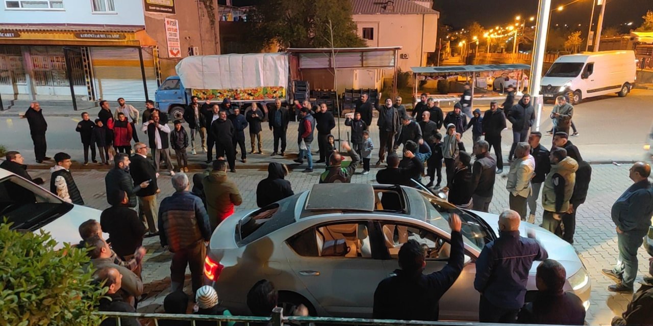 Çınarlılar Tekbir getirerek İsrail lanetledi