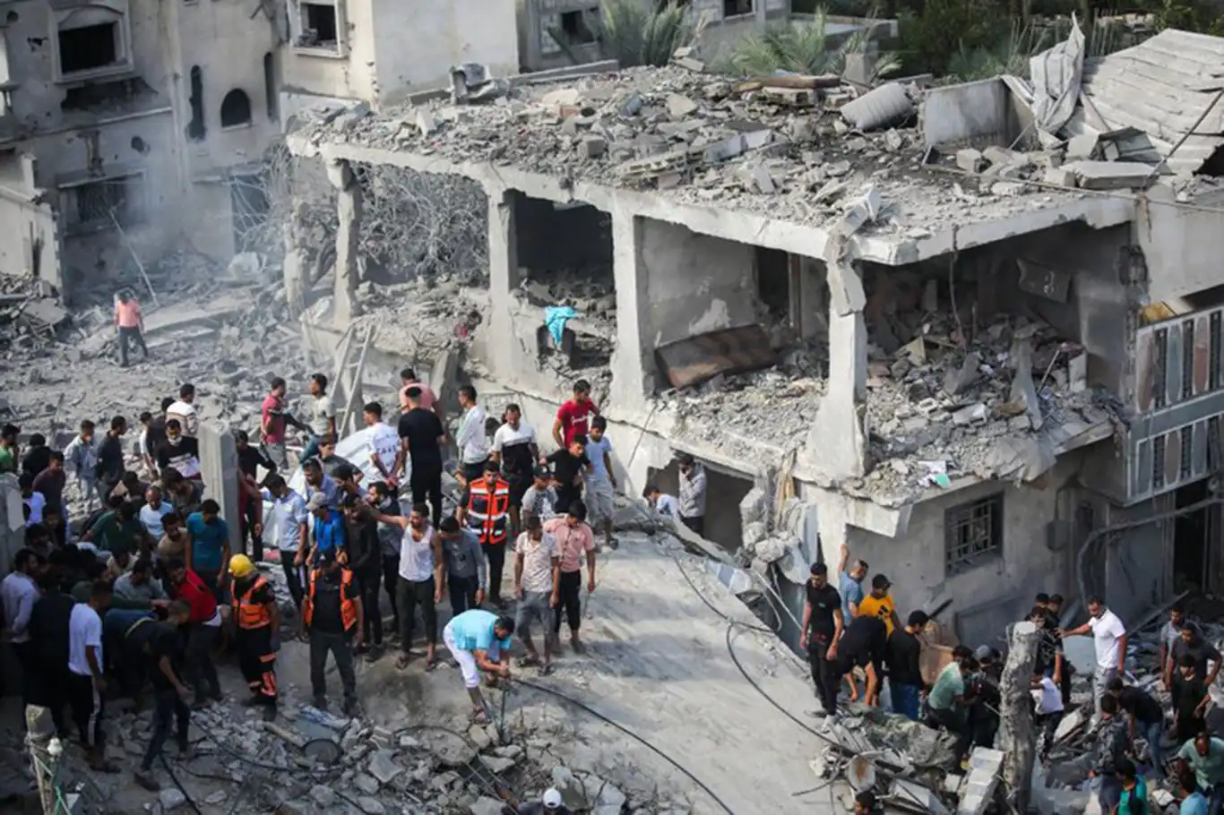 Gazze'de can kaybı 50 bin 912'ye yükseldi
