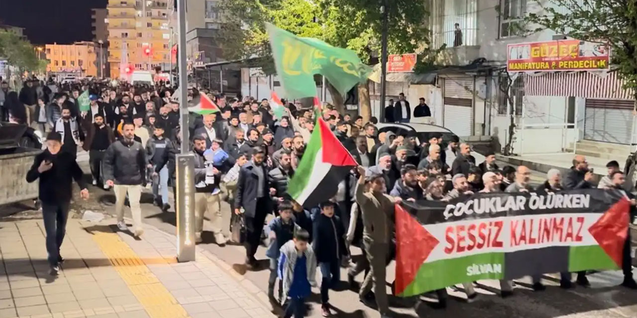 Diyarbakır Silvan'da halk, Gazze için tek bir yürek oldu