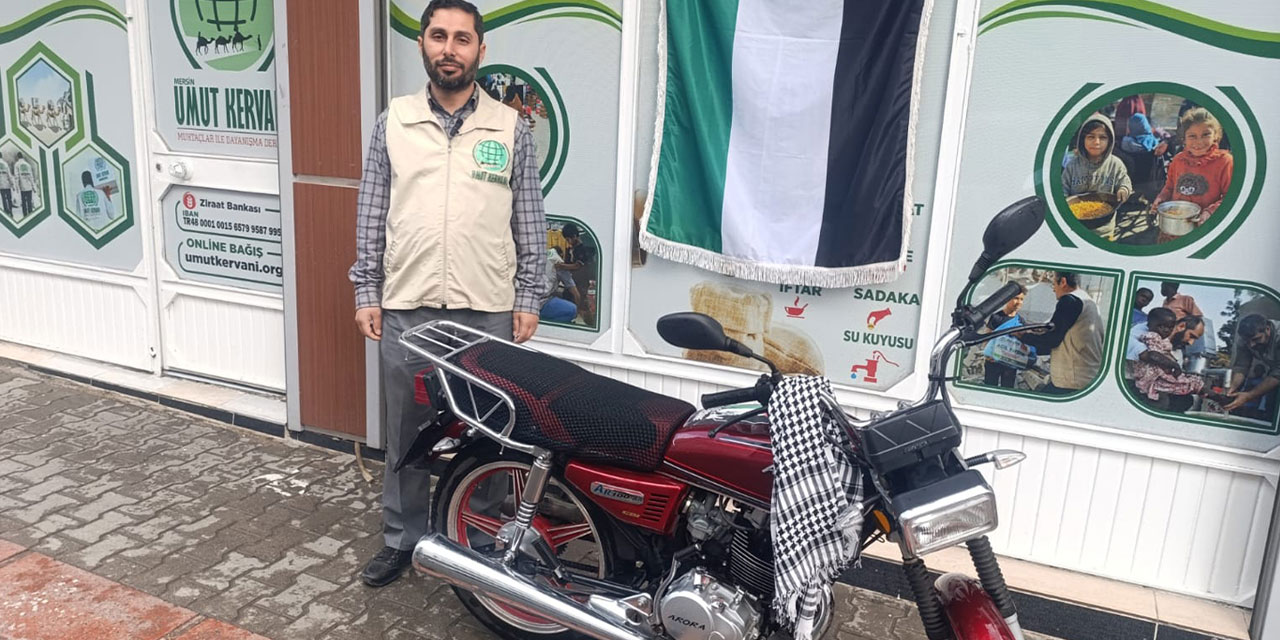 Mersin'de bir hayırsever motosikletini Gazze'ye bağışladı