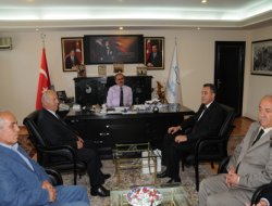 Özdemir: 22 bin Kızılay çadırını teslim aldık