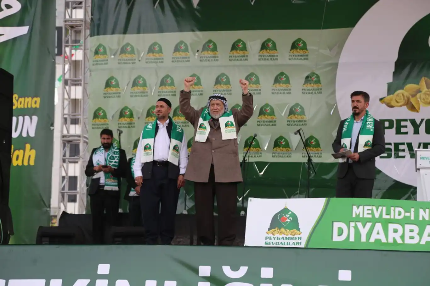 Parlamenterê HAMASê Ebû Ras: Mescîdî Eqsa jî li bêvîya ev civaka we ya li Dîyarbekirê ye