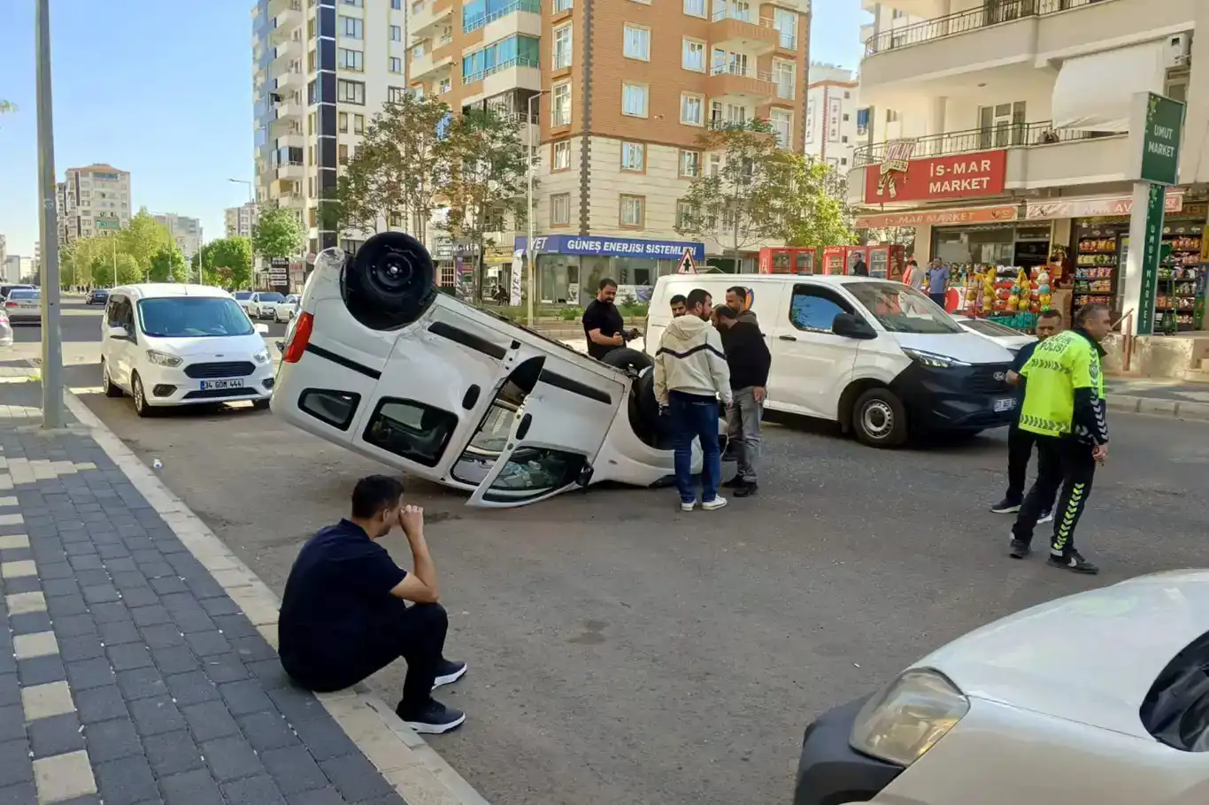 Li Dîyarbekirê qezaya trafîkê: 2 birîndar