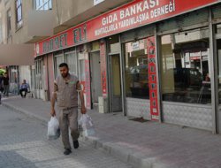 Fealiyetên Alîkariyê