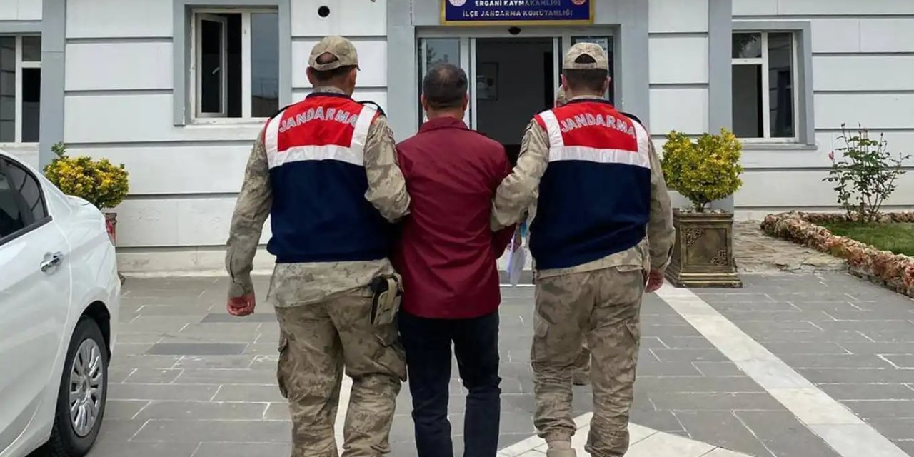 Diyarbakır Ergani'de 5 farklı suçtan 19 yıl cezası bulunan firari yakalandı