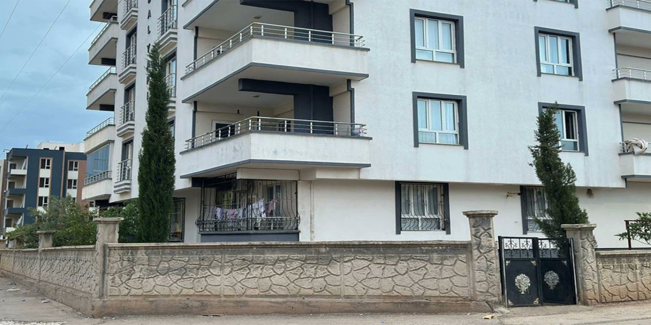 Şanlıurfa'nın Siverek ilçesinde  balkondan düşen bebek hayatını kaybetti