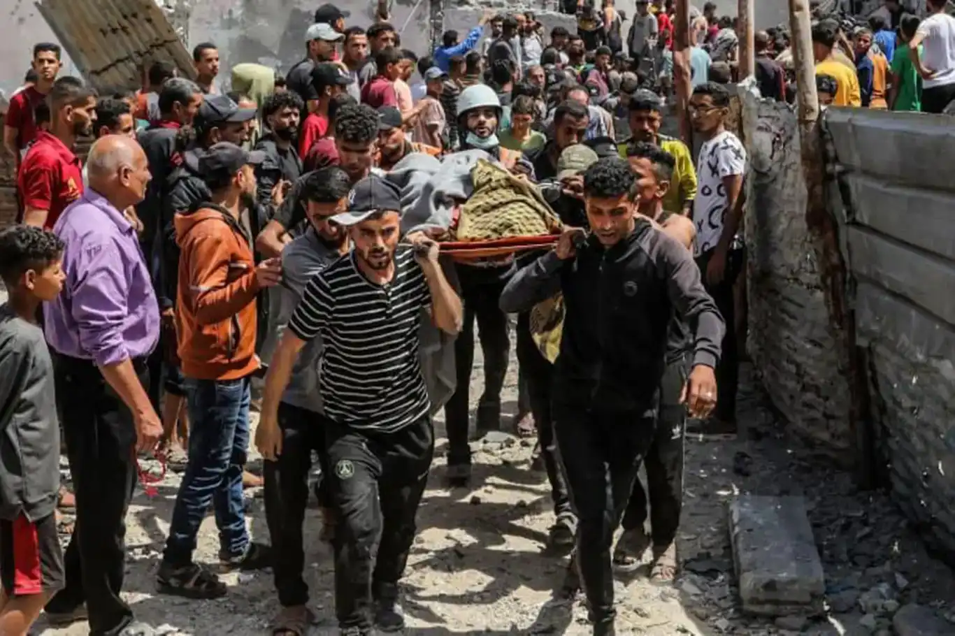 Li Xezzeyê hejmarê şehîdan derket 52 hezar û 810an