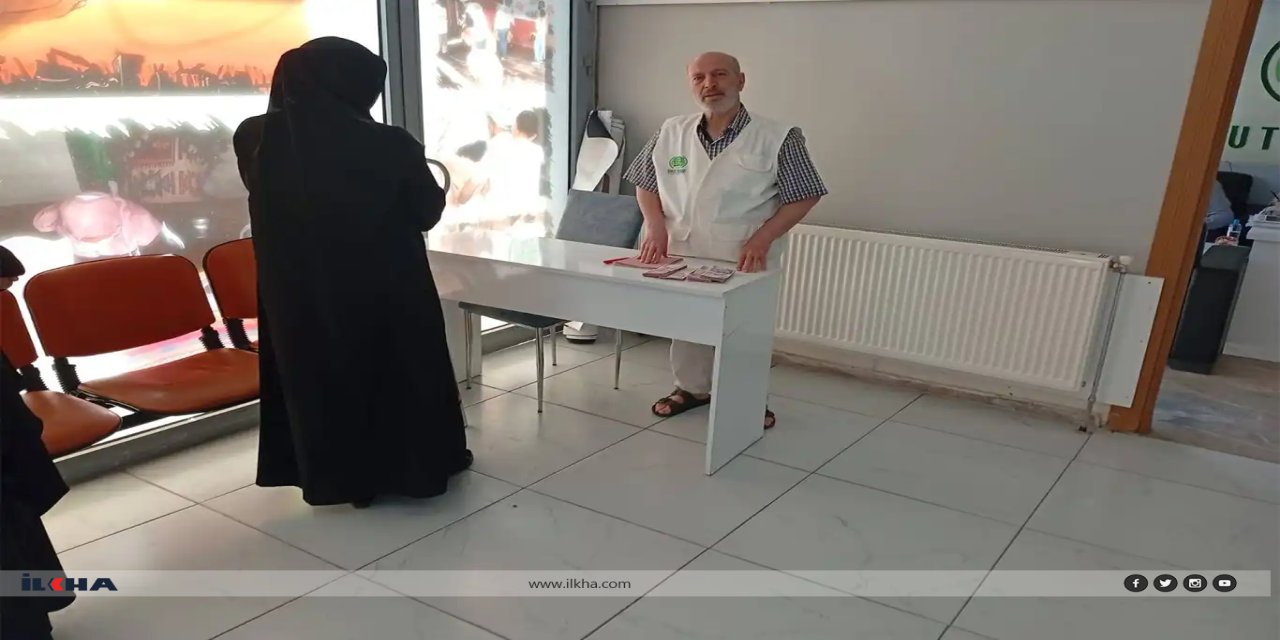Diyarbakır'da hayırsever bir bayan, umre parasını Gazze'ye bağışladı