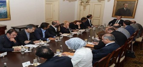 Başbakan Bir Sendikacının Sözlerine Kızıp Toplantıyı Terketti