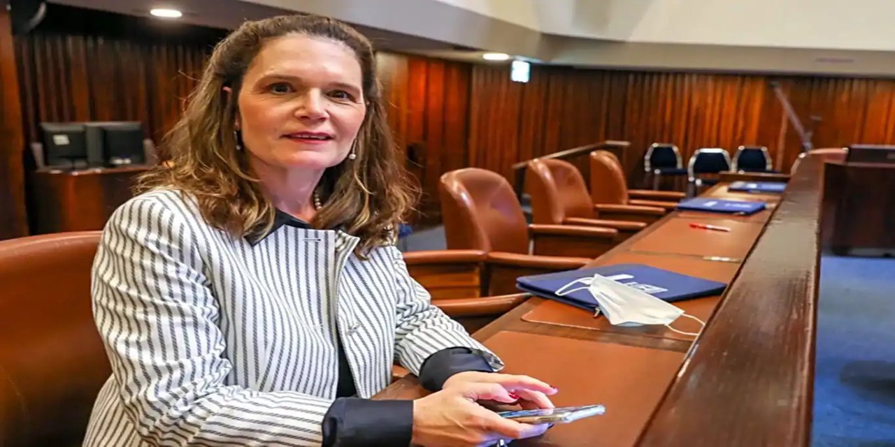 Wekîla sîyonîst Waldiger: Li Xezzeyê zarok jî di nav de divê hemû kes bêne kuştin