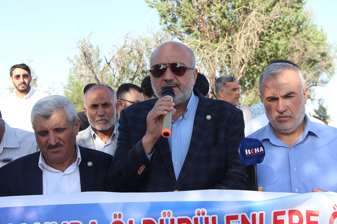 Xanikê şehidleri kabirleri başında yad edildi