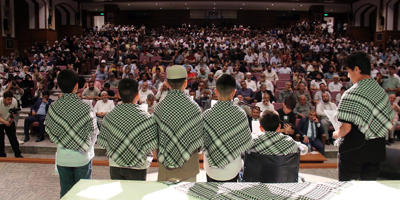 Diyarbakır'da "Kuşatmaya Direnen Yürekler" temalı program düzenlendi
