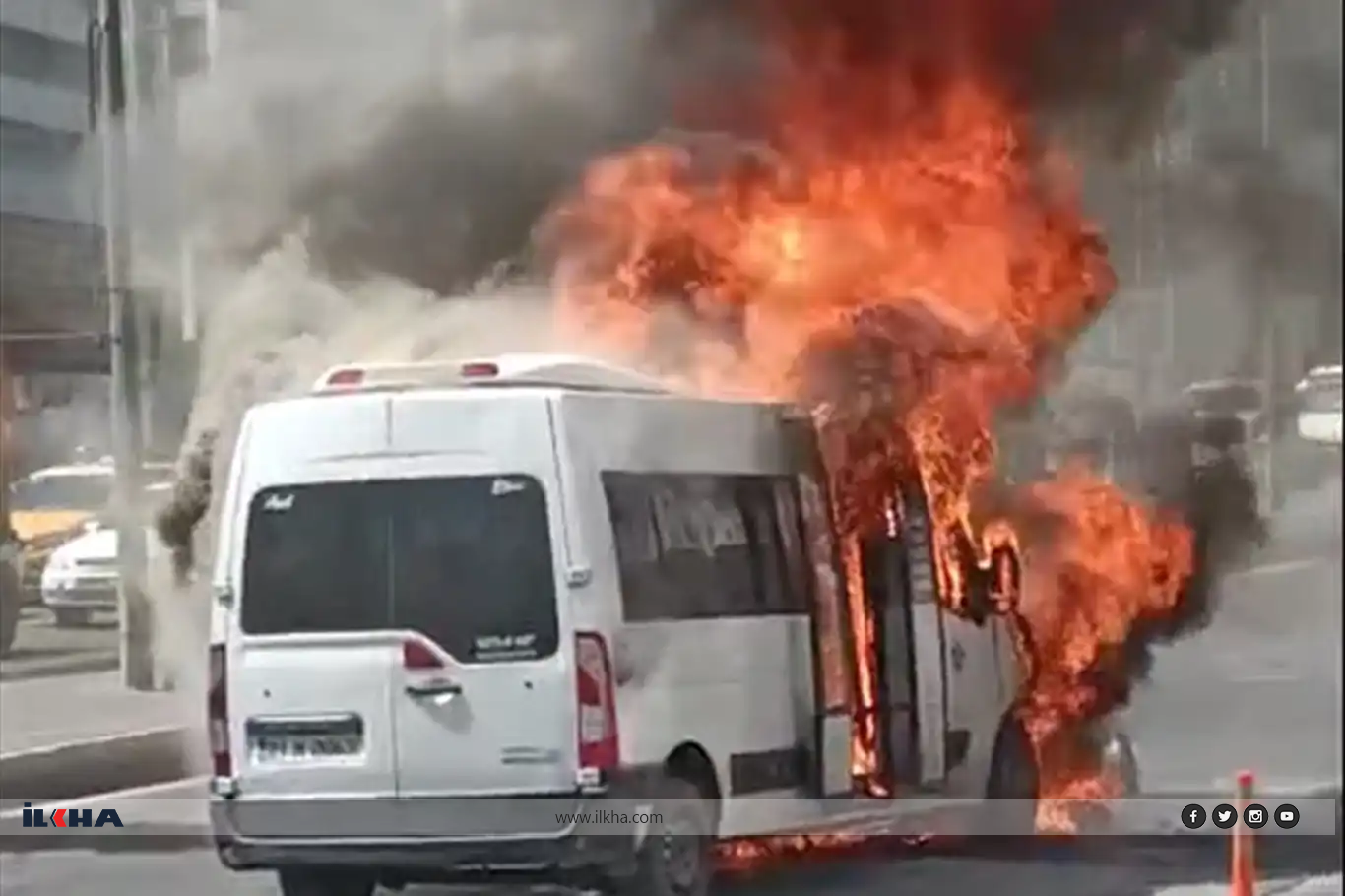 Li Dîyarbekirê mînîbûs şewitî