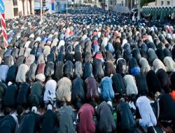 Rusya`da bayram namazlarına kısıtlama