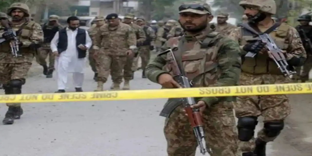 Li Pakistanê êrîş li hêzên ewlehîyê hat kirin: 11 mirî