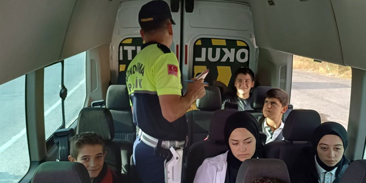 Diyarbakır'da yeni eğitim yılıyla birlikte servis araçlarına sıkı denetim