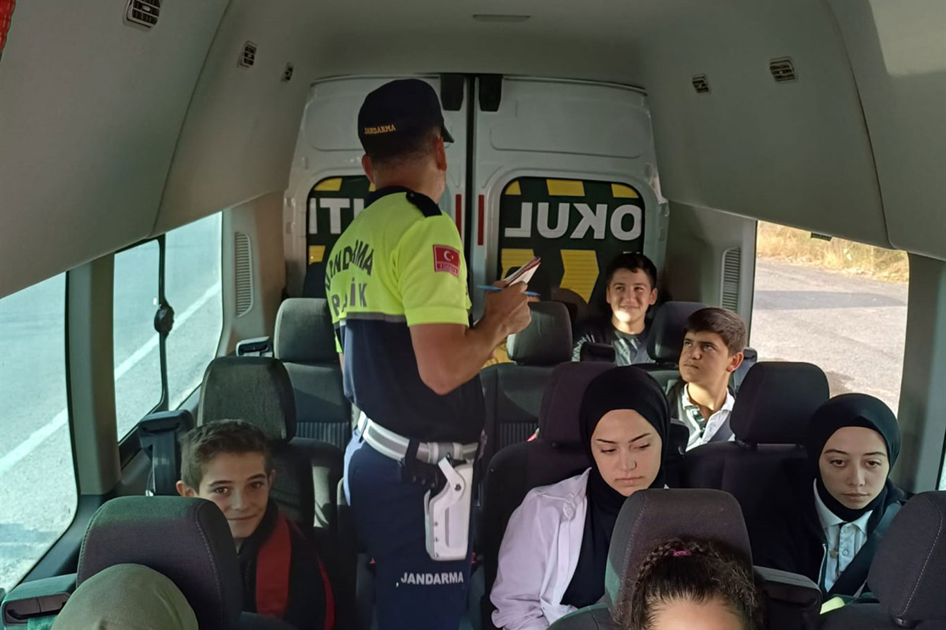 Bi sala nû ya xwendinê re li Dîyarbekirê li ser serwîsên dibistanan kontrolên tund tên kirin