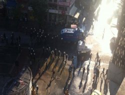 Osmanbey'de eylemcilere önce polis müdahale etti, ardından esnaf kovaladı