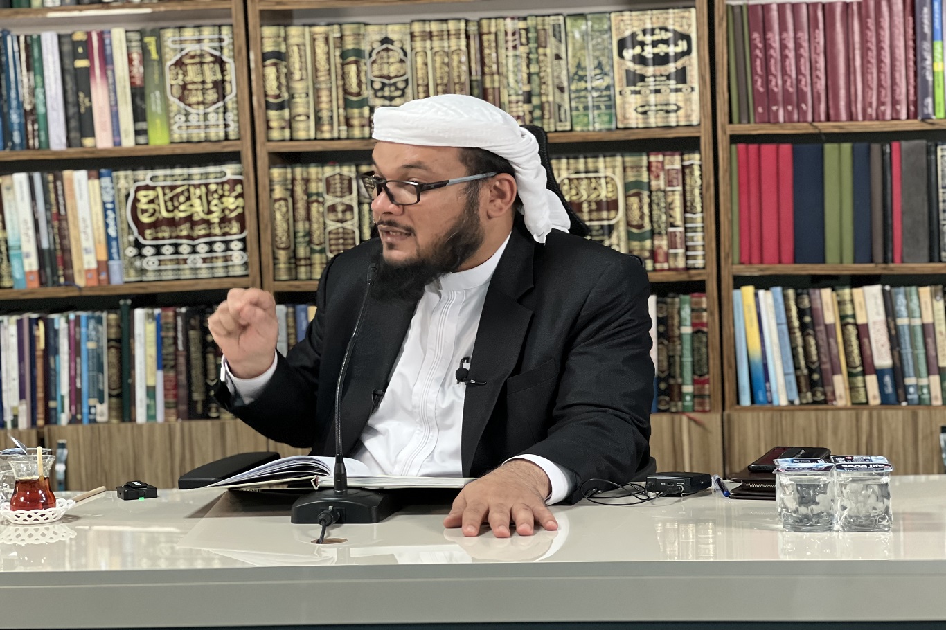 Yemenli alim Şeyh Lebib Necîb’in fıkıh dersleri Diyarbakır’da başladı