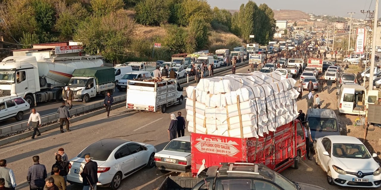 Li Dîyarbekirê ji ber daxwaza vekirina bazara heywanan rê hat girtin