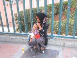 Tarsus'ta dilenci operasyonu