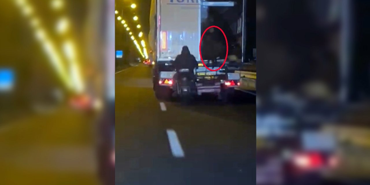 Diyarbakır'da hareket halindeki araçtan koyun çalan hırsızlar kameralara yakalandı