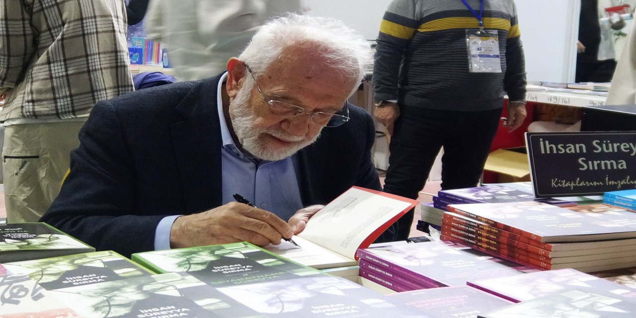 Prof. Dr. İhsan Süreyya Sırma: Kitapların değil, telefonların kölesi olduk!