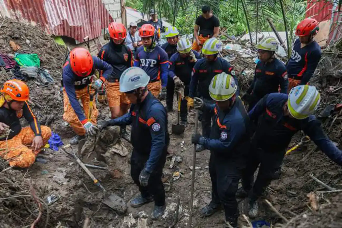 Li Fîlîpînê felaketa tofanê: 250 kes mirin, 112 kes winda ne