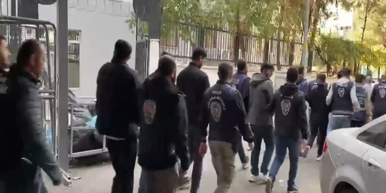 Diyarbakır'da 53 adrese eş zamanlı baskın: 46 gözaltı