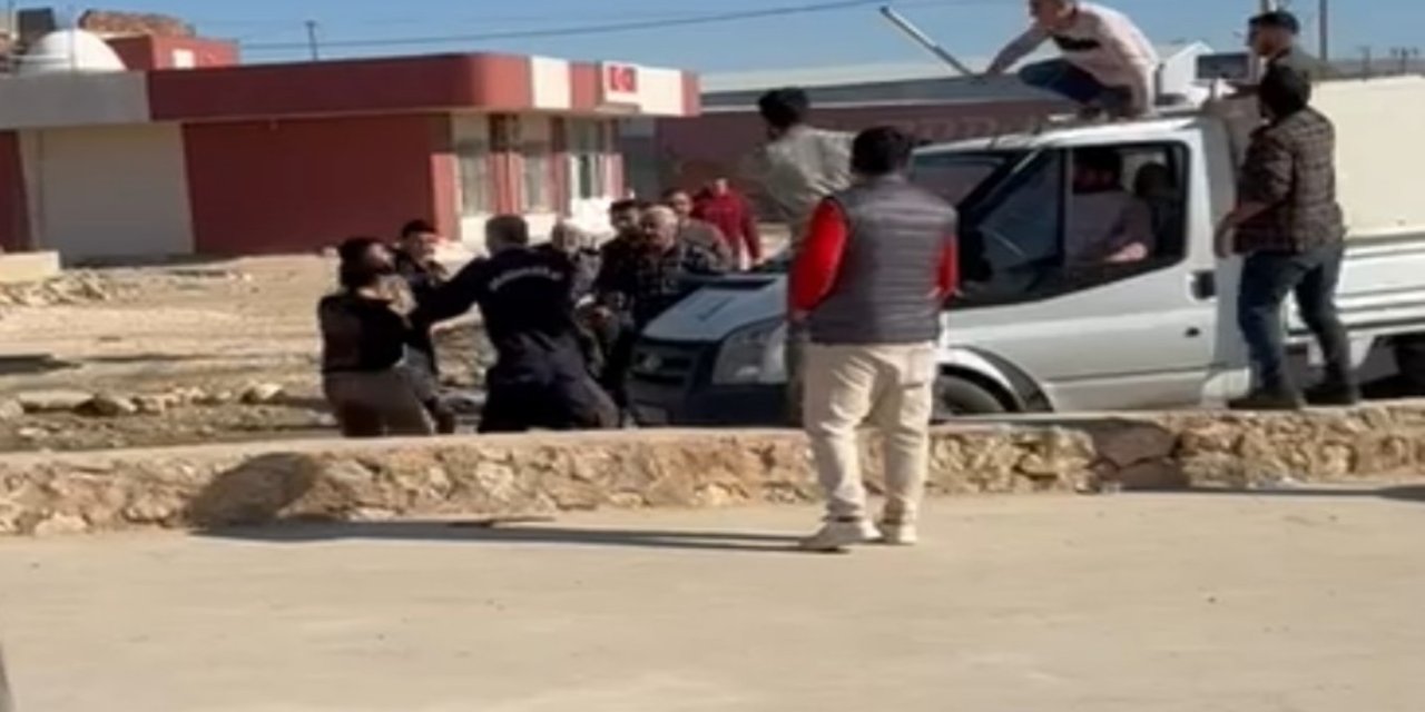 Li Mêrdînê di navbera du malbatan de şer derket: 6 kes birîndar bûn