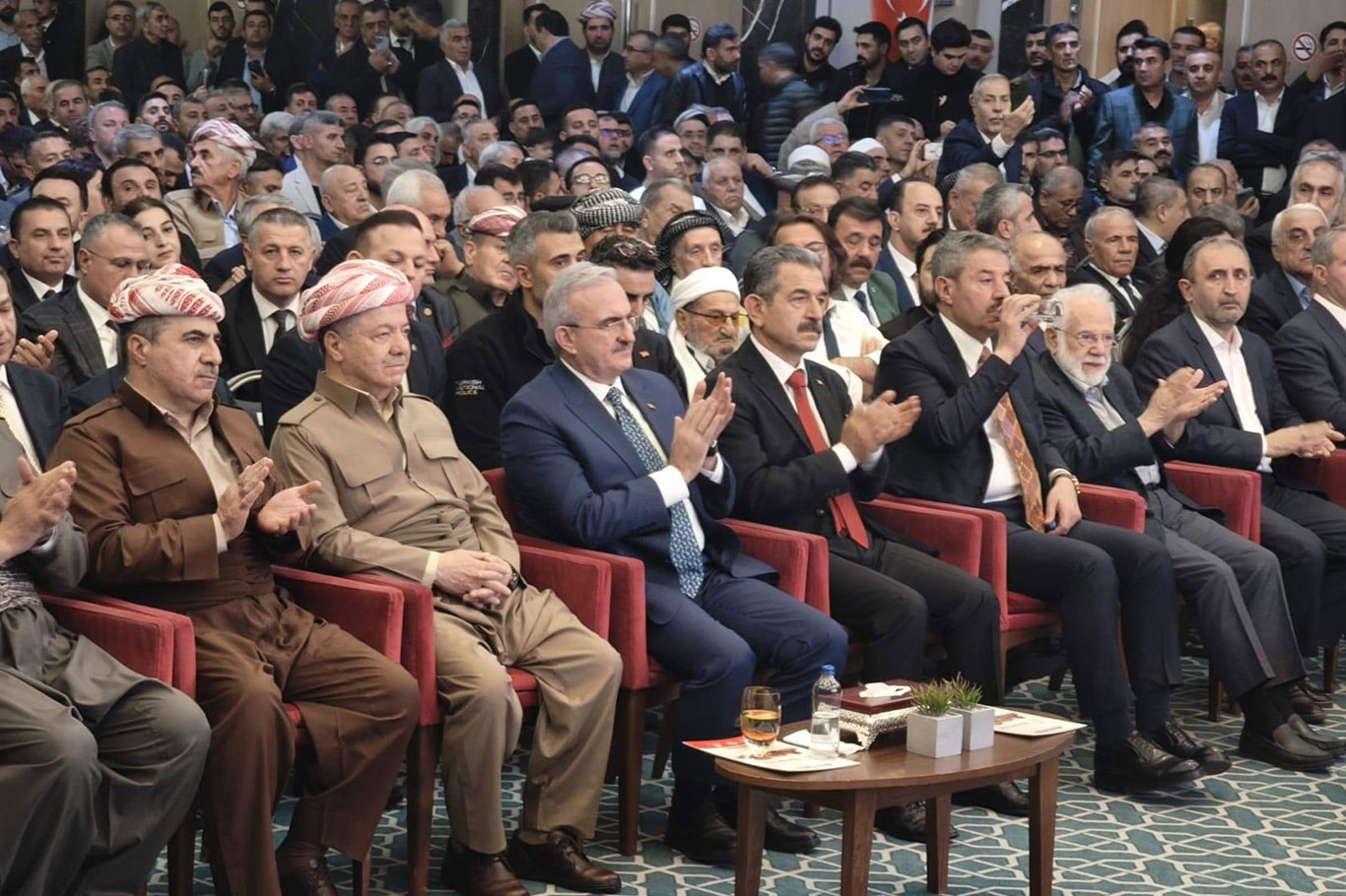 Mesud Barzanî li Cizîrê beşdariya çaremîn Sempozyûma Melayê Cizîrî bû