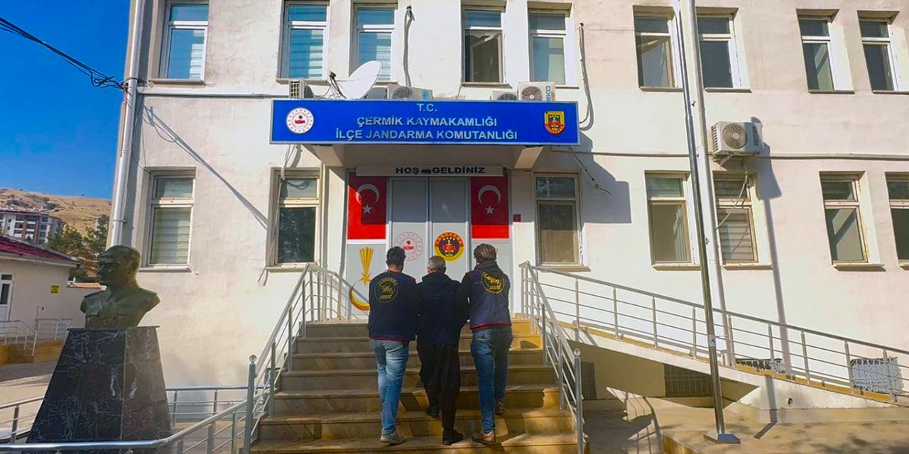 Diyarbakır'da farklı suçlardan aranan 76 kişi yakalandı