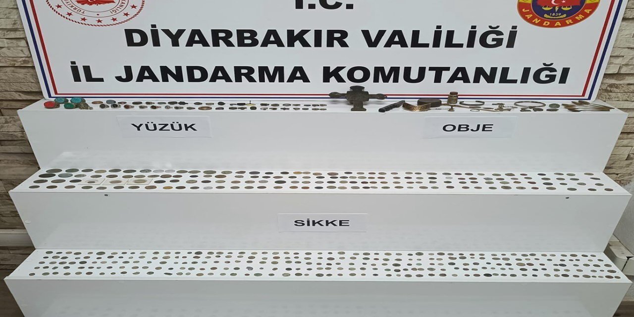 Diyarbakır’da Bizans dönemine ait tarihi eserler ele geçirildi