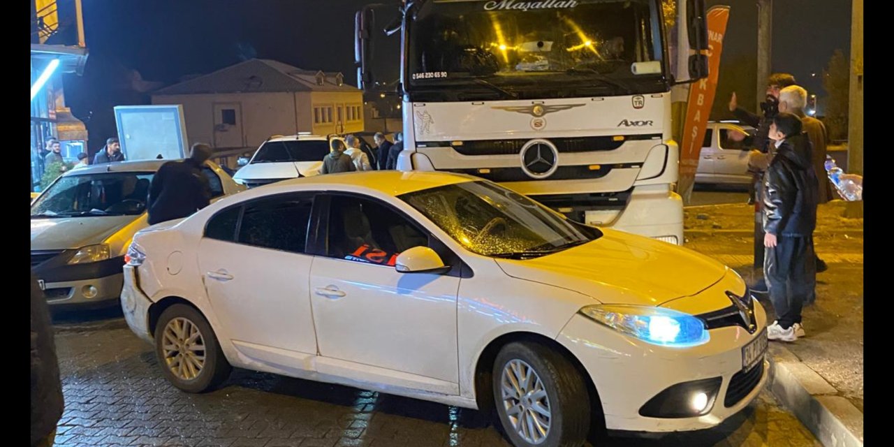 Çınar ilçemizde maddi hasarlı trafik kazası