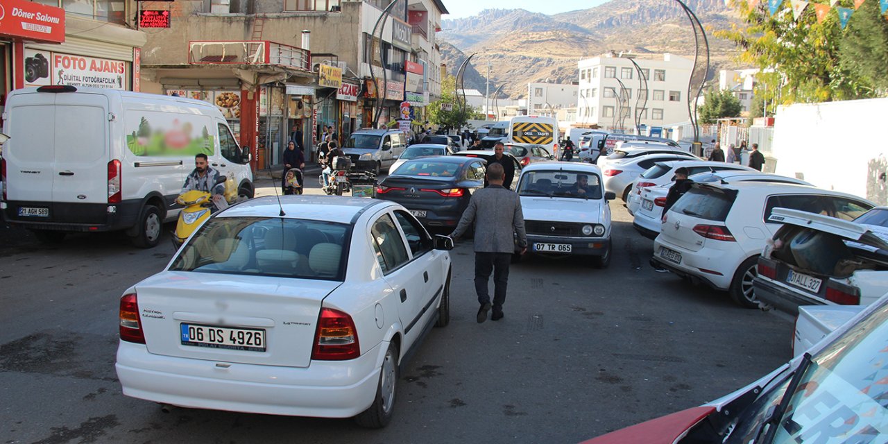50 bin nüfuslu Diyarbakır Çermik’te trafik çilesi büyüyor
