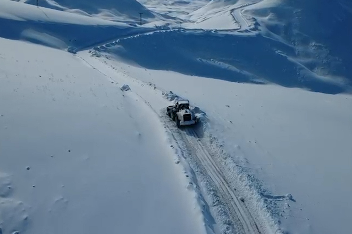 Şırnak’ta kar mesaisi devam ediyor